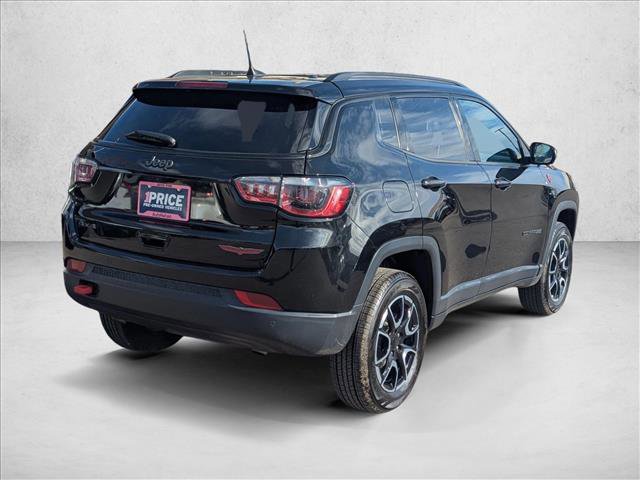 Used 2024 Jeep Compass Trailhawk image 5