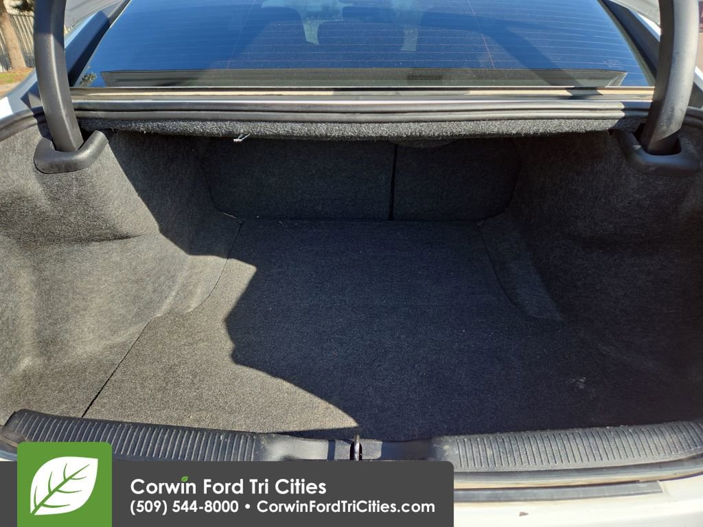 Used 2020 Dodge Charger SXT RWD image 31