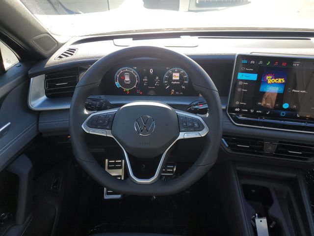 New 2026 Volkswagen Tiguan SE R-Line AWD/4WD image 13