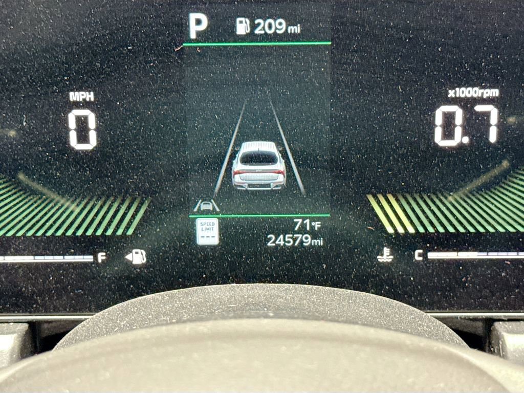 Used 2025 Kia K5 GT image 34