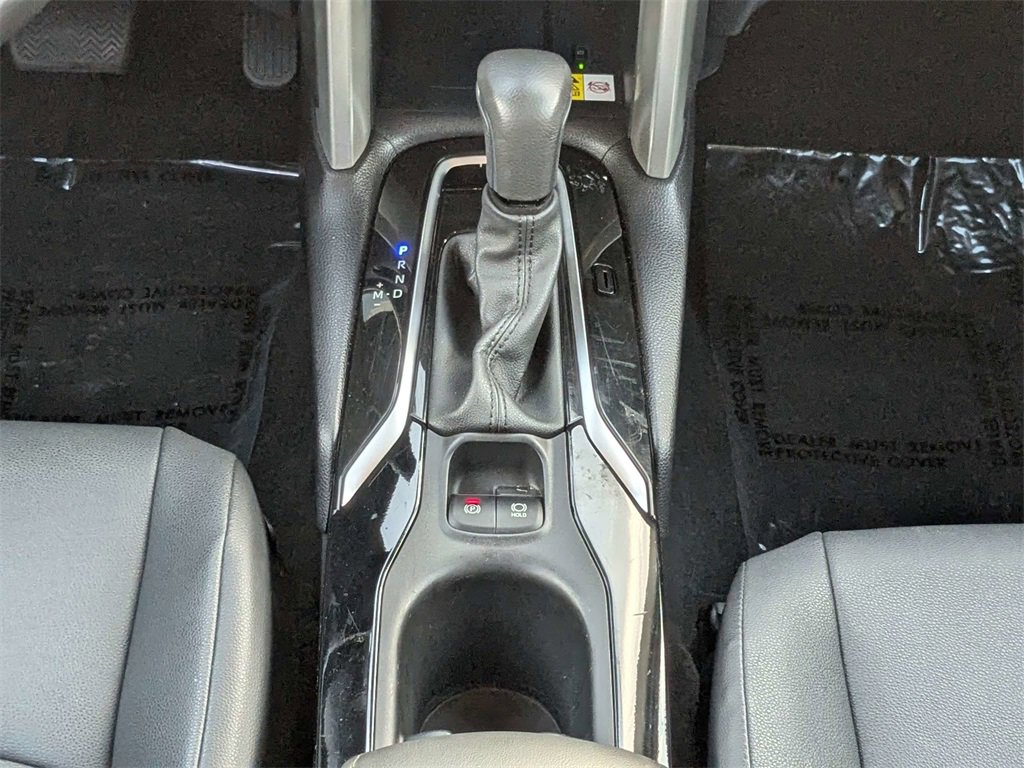 Used 2023 Toyota Corolla Cross XLE image 18