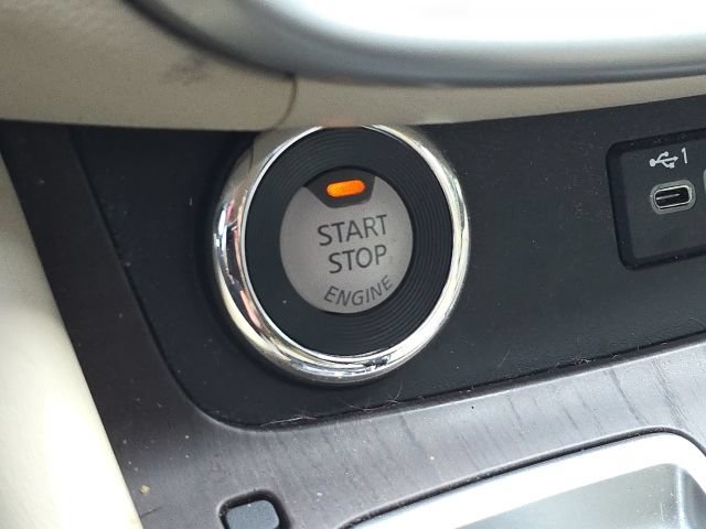Used 2020 Nissan Murano Platinum w/ Cargo Package FWD image 38