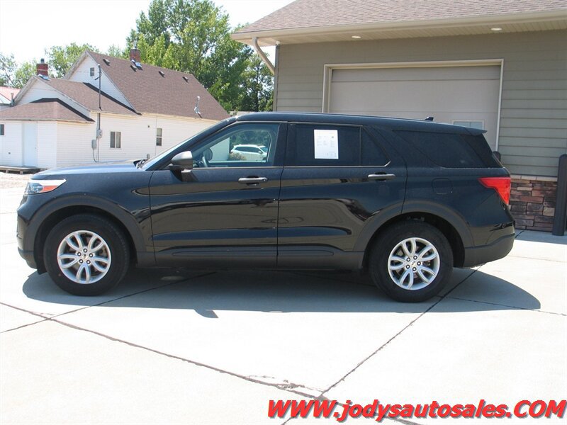 Used 2020 Ford Explorer 4WD w/ Class III Trailer Tow Package image 30