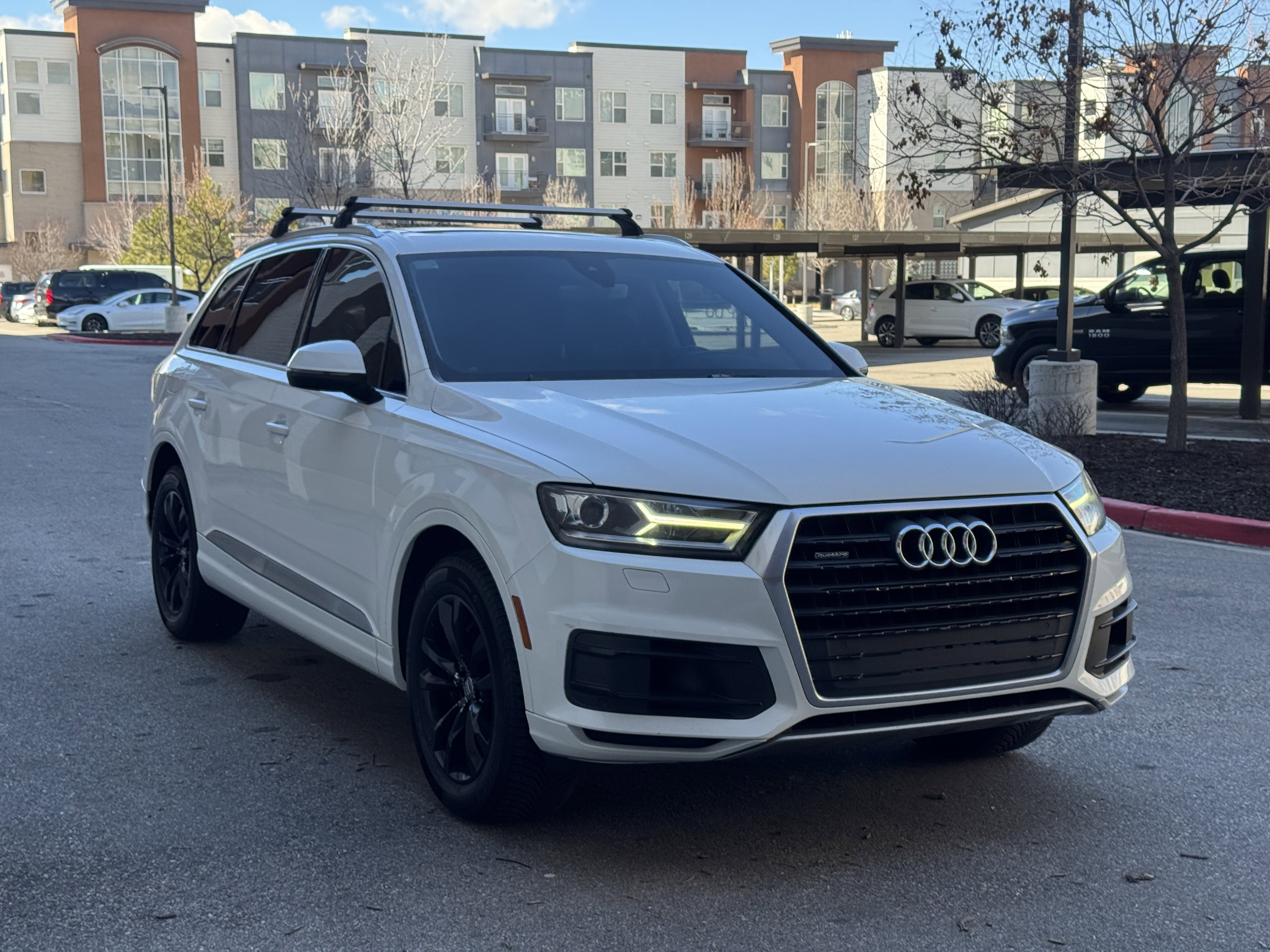 Used 2017 Audi Q7 3.0T Premium AWD/4WD image 7