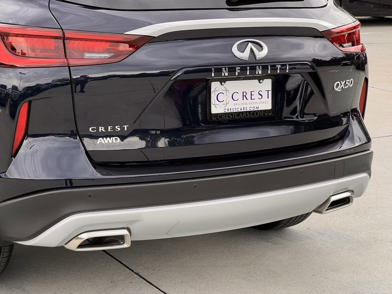 New 2025 INFINITI QX50 Pure image 6