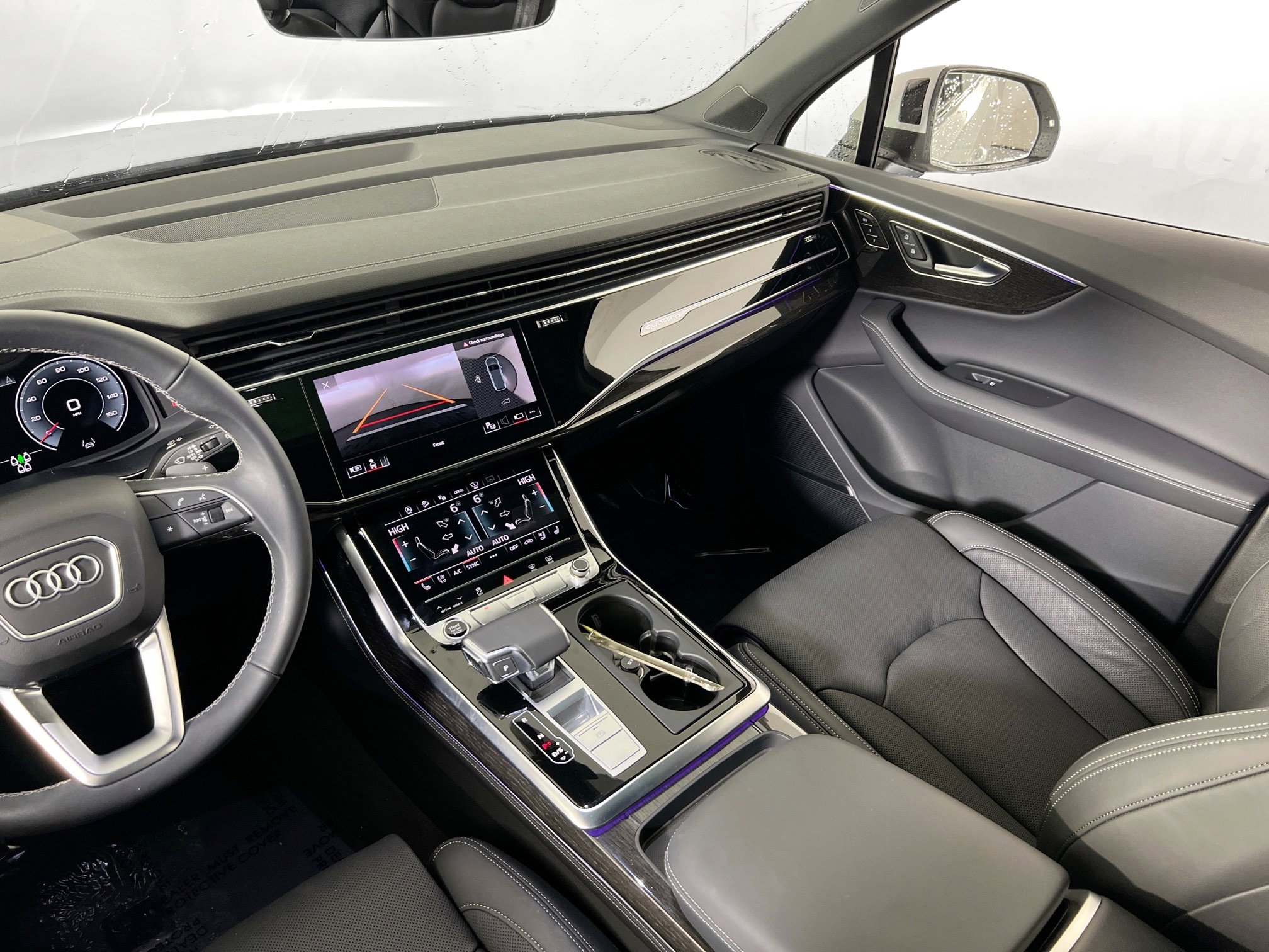 Used 2025 Audi Q7 3.0T Prestige image 24
