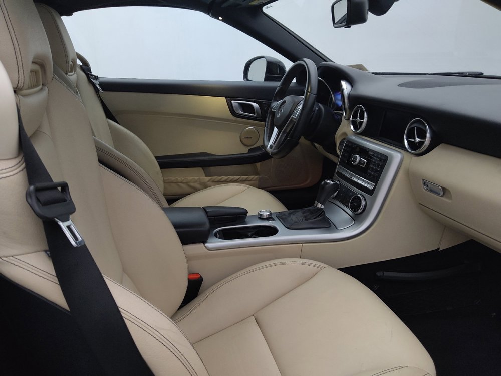 Used 2016 Mercedes-Benz SLK 350 image 21