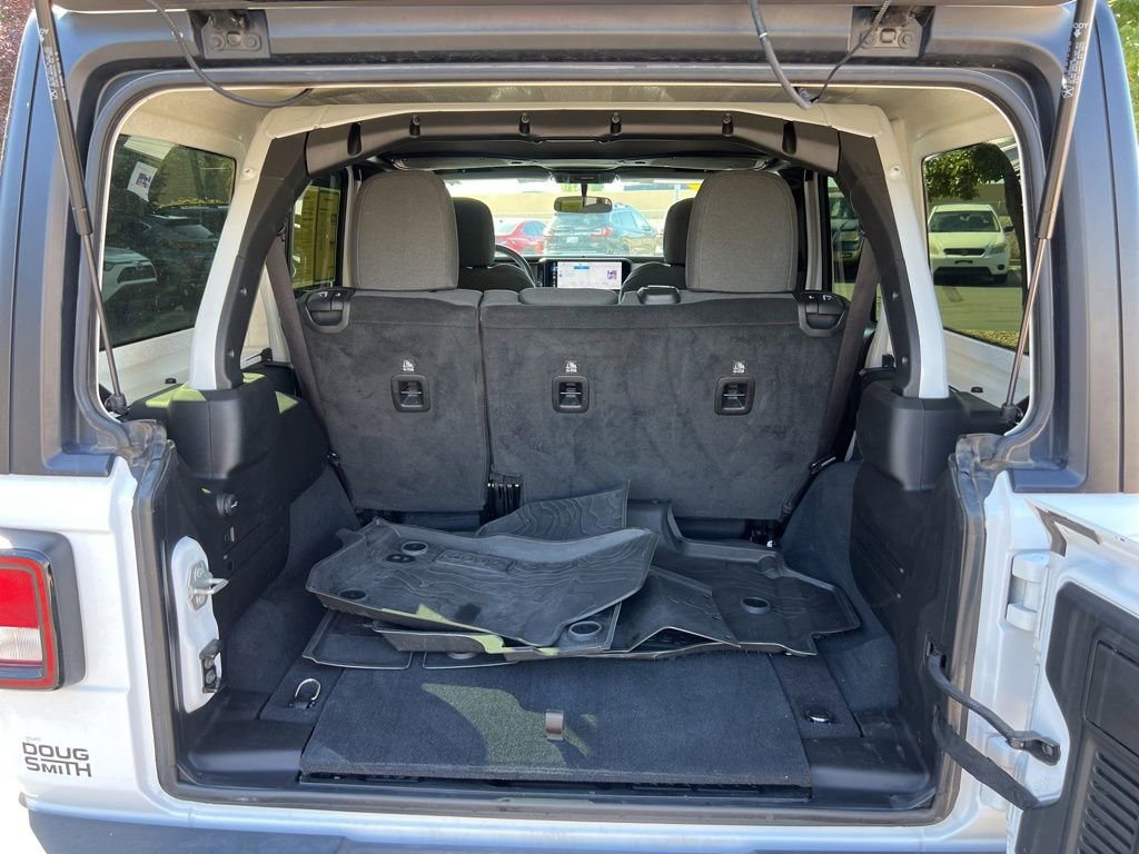 Used 2024 Jeep Wrangler Sport image 24