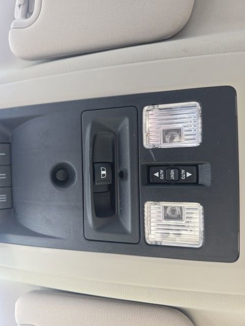 Used 2018 RAM 3500 Laramie AWD/4WD image 17