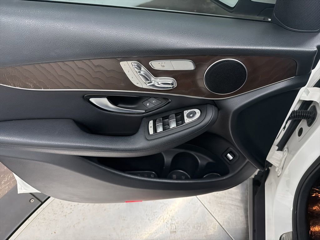 Certified 2018 Mercedes-Benz GLC 300 4MATIC image 17