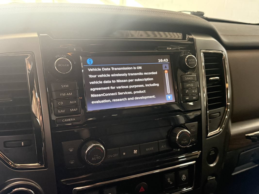 Used 2018 Nissan Titan XD AWD/4WD image 14