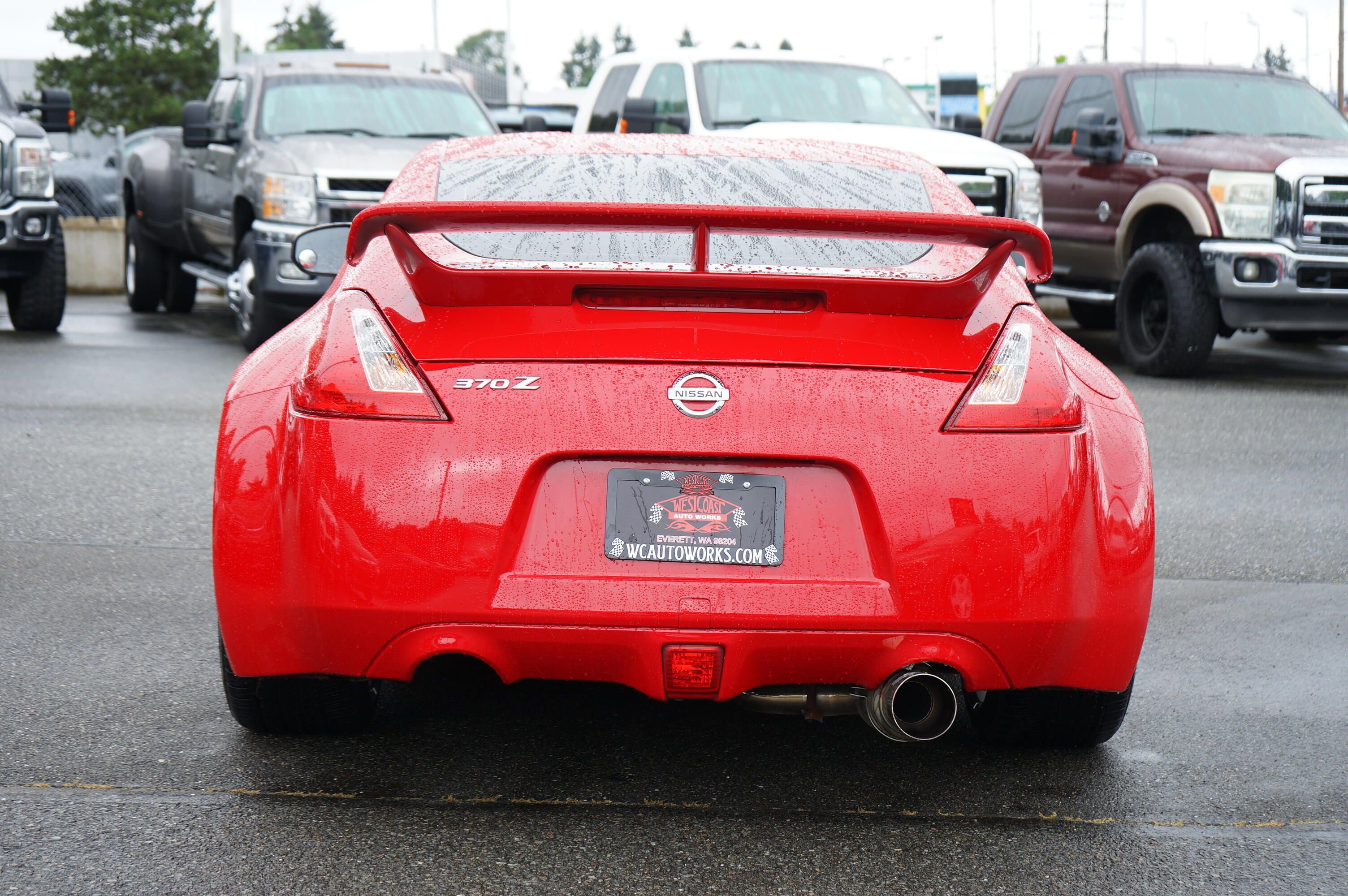 Used 2016 Nissan 370Z Coupe RWD image 4