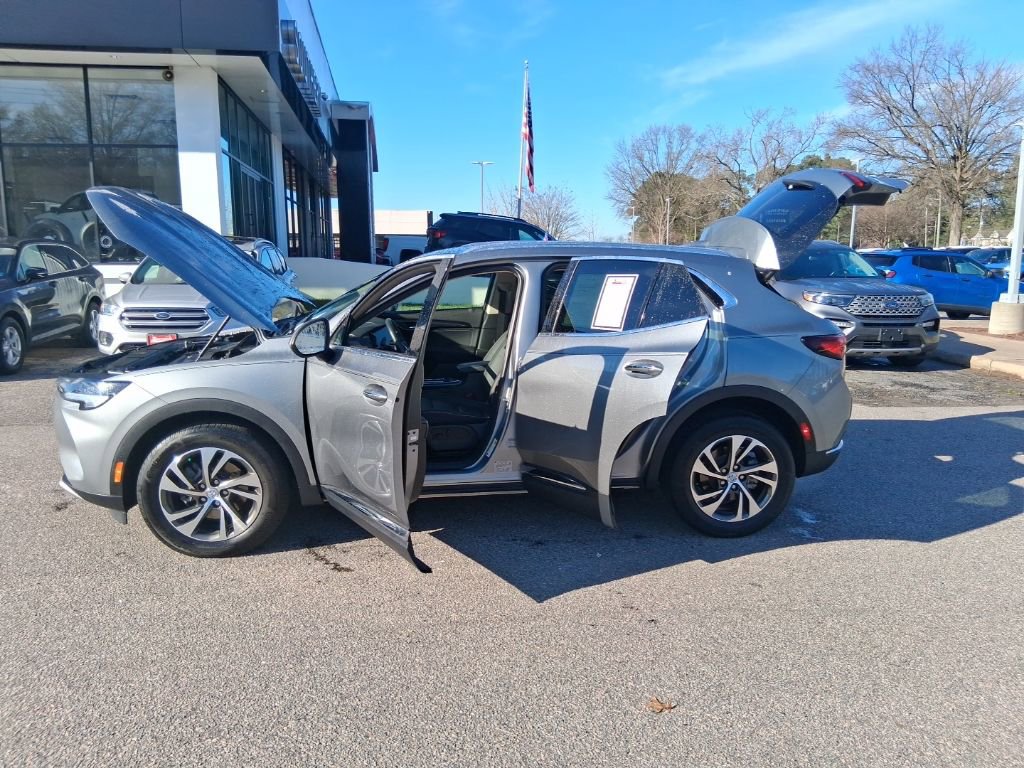 Used 2022 Buick Encore GX Essence w/ Safety Package II image 26