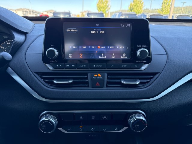 Used 2022 Nissan Altima 2.5 S FWD image 25