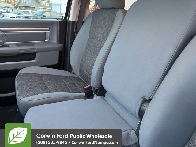 Used 2018 RAM 3500 Big Horn image 24