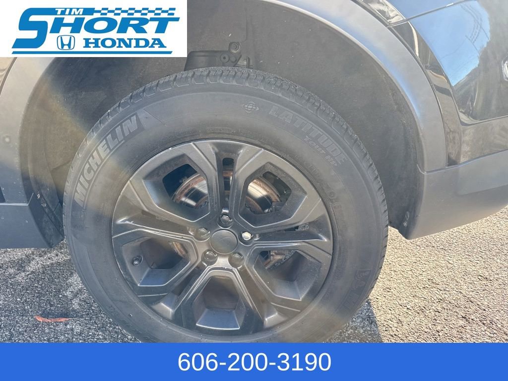 Used 2020 Land Rover Discovery Sport S image 9