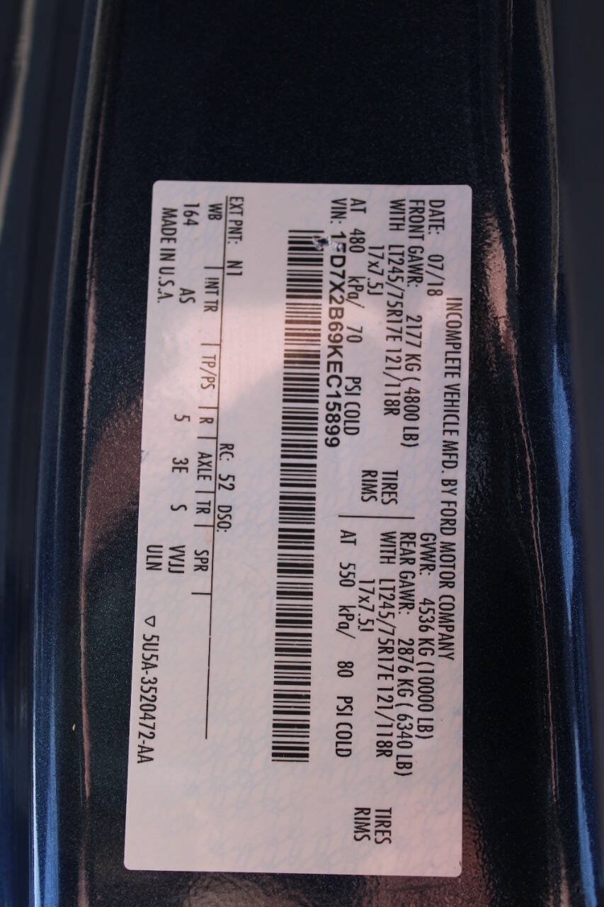 Used 2019 Ford F250 XL w/ Power Equipment Group AWD/4WD image 13