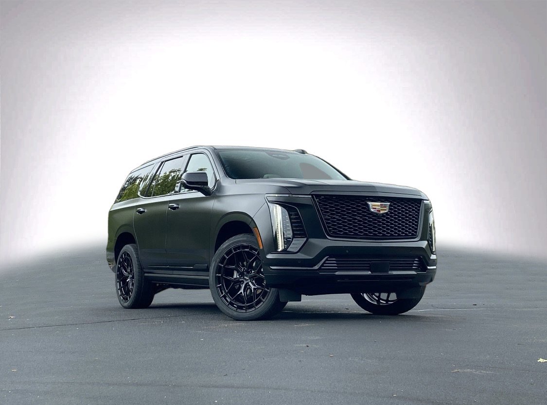 Used 2026 Cadillac Escalade Platinum Sport AWD/4WD image 2