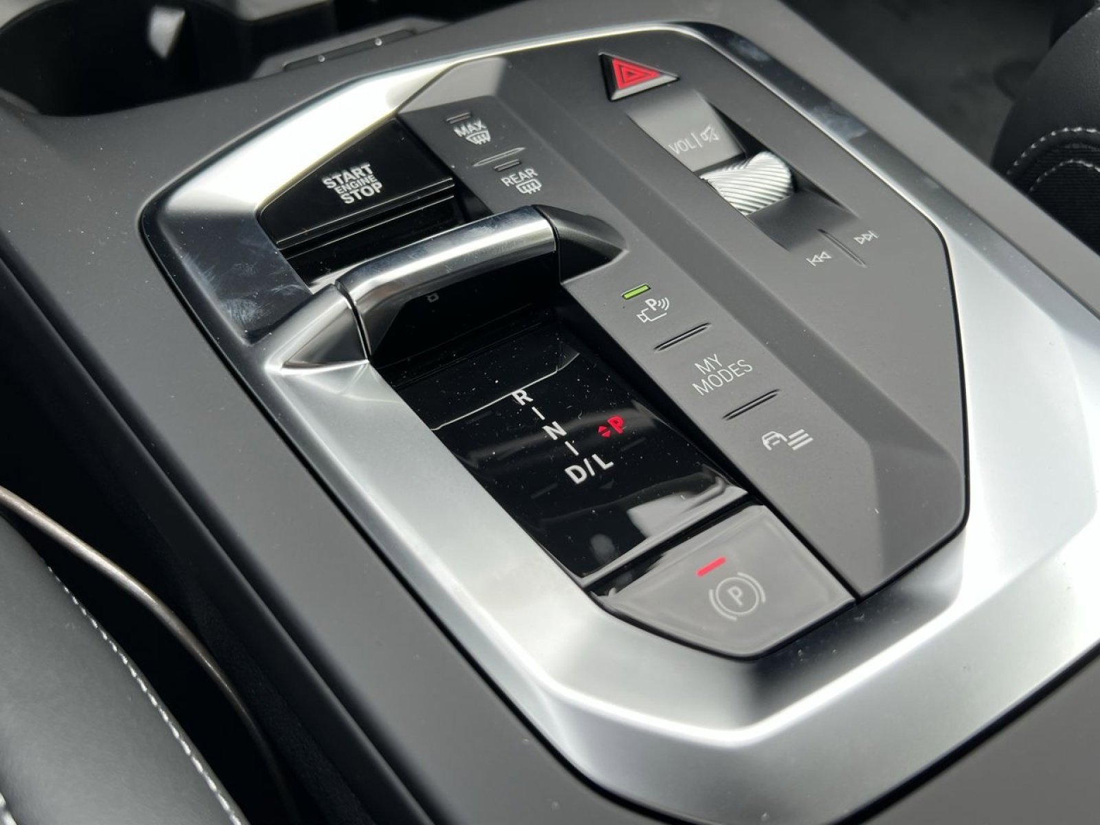 New 2026 BMW 228i xDrive w/ Technology Package image 19