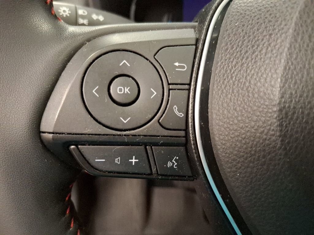 Used 2023 Toyota RAV4 SE w/ Weather & Moonroof Package AWD/4WD image 21