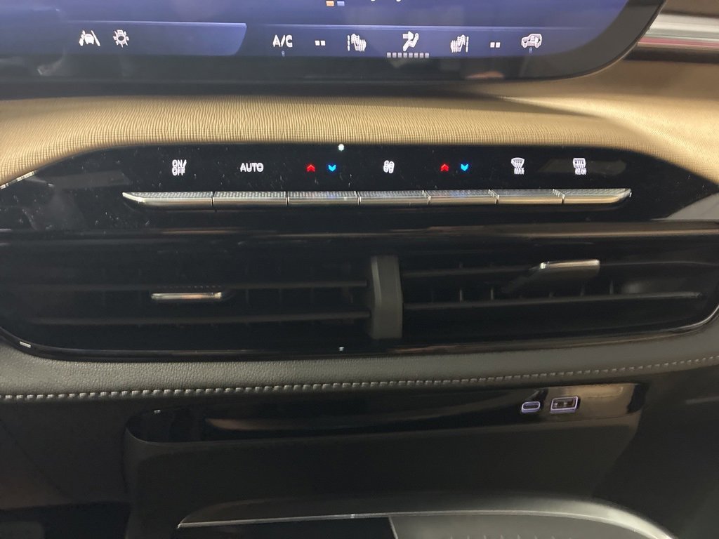 New 2026 Buick Enclave Preferred w/ Power Package image 23