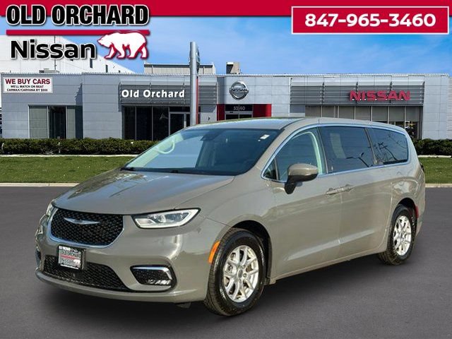 Used 2023 Chrysler Pacifica Touring-L FWD image 1