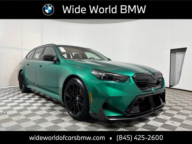 New 2027 BMW M5 Touring AWD/4WD image 1