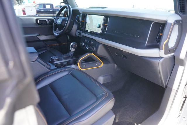 Used 2023 Ford Bronco Badlands image 17