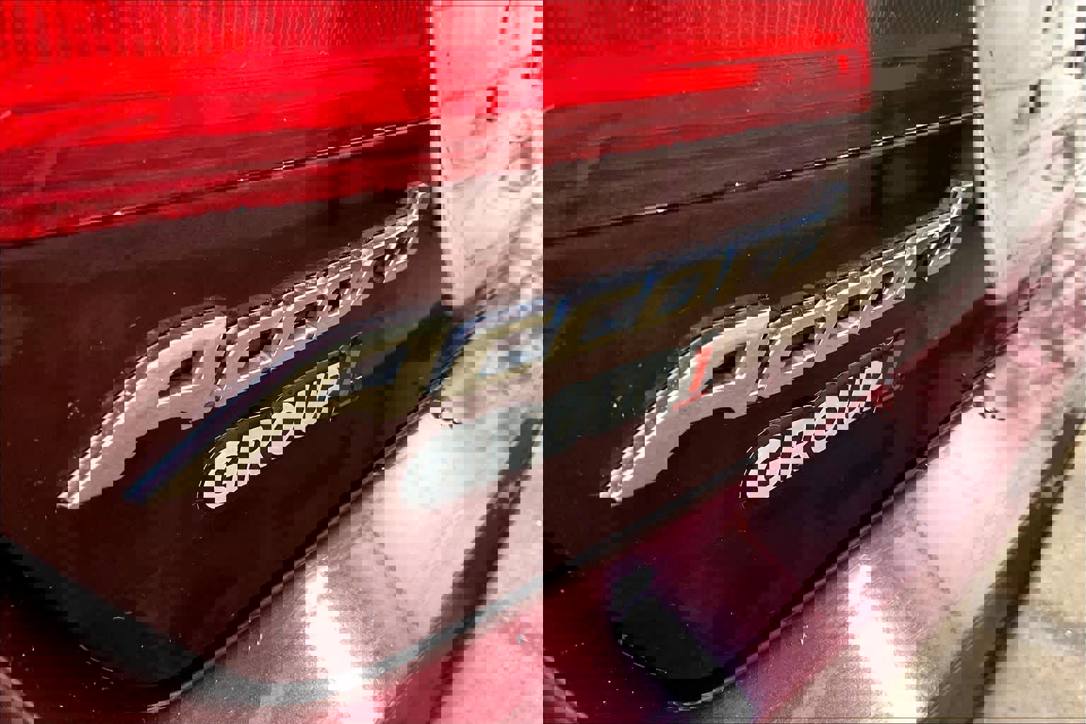 Used 2015 Honda Accord EX-L image 9