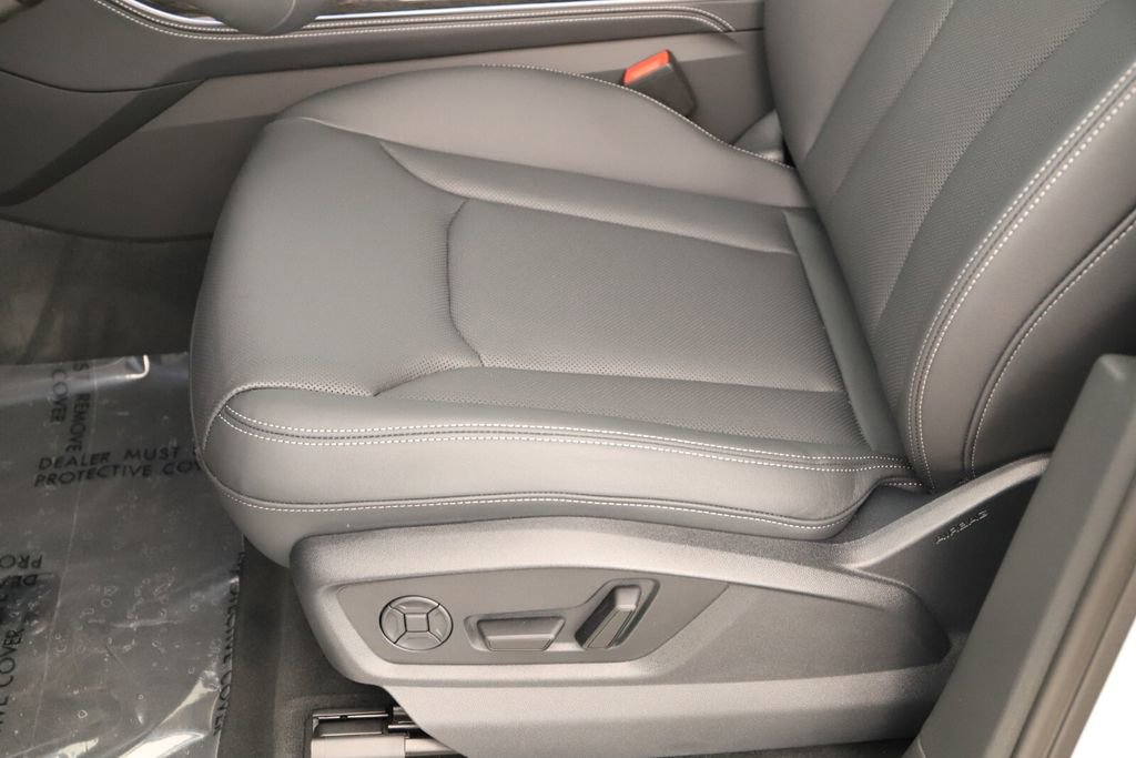 New 2025 Audi Q7 3.0T Premium Plus AWD/4WD image 25