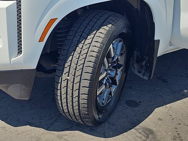 Used 2024 Nissan Frontier SL w/ Technology Package RWD image 35