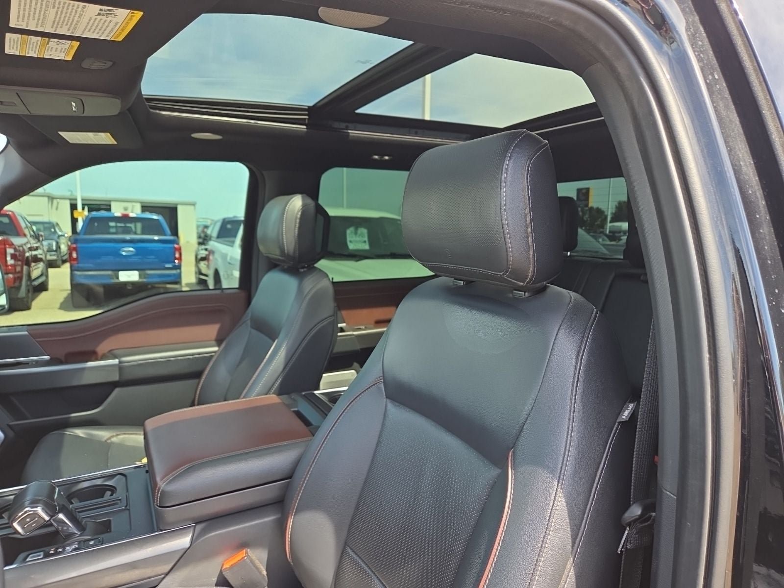Used 2023 Ford F150 Lariat w/ Equipment Group 502A High AWD/4WD image 10