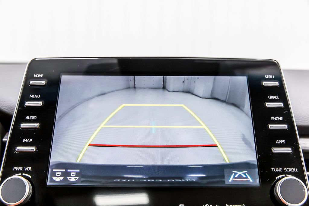 Used 2021 Toyota Avalon XLE w/ Moonroof Package FWD image 14