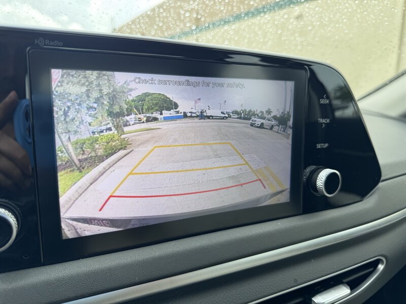 Used 2023 Hyundai Sonata SE FWD image 11