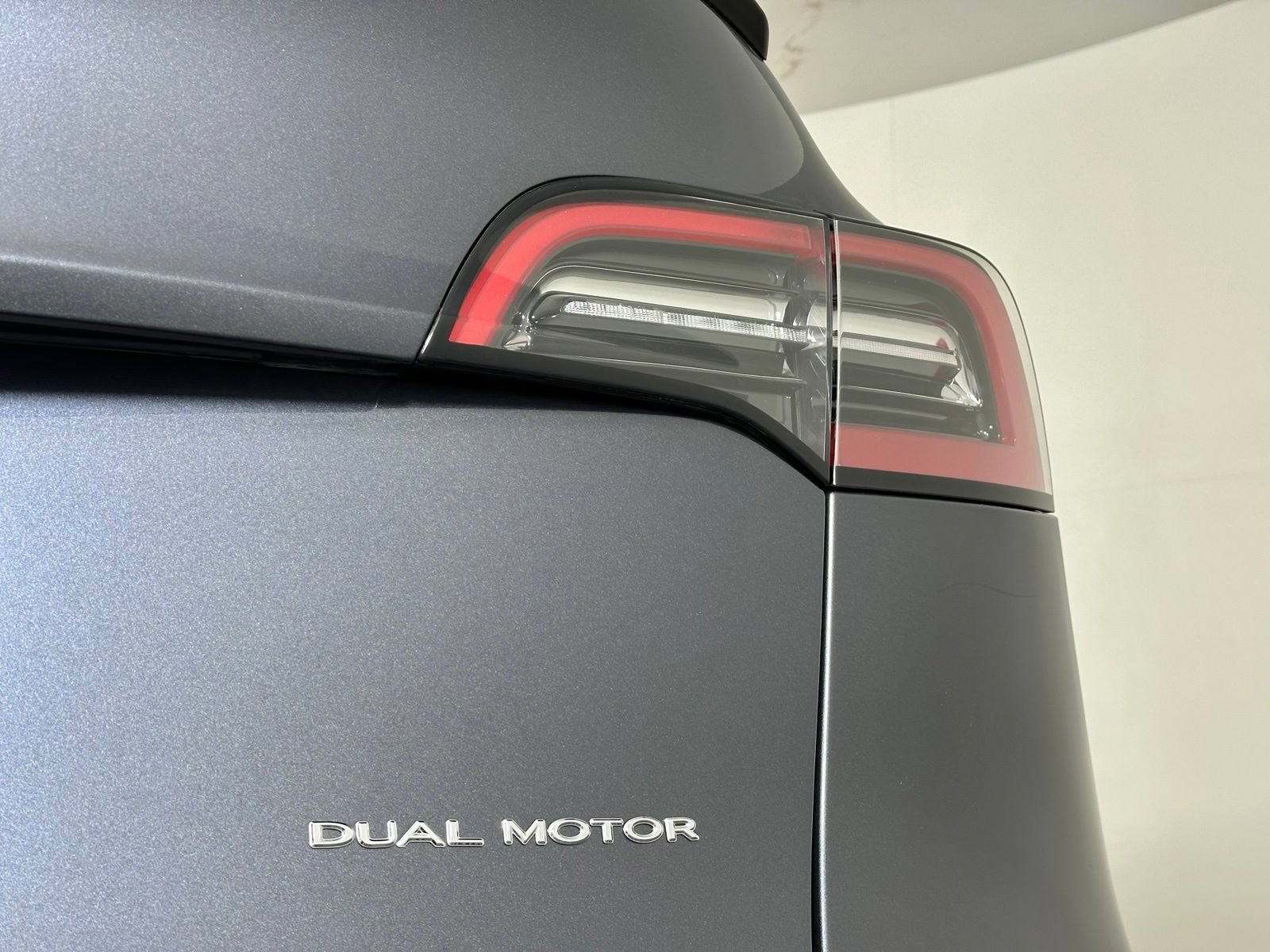 Used 2022 Tesla Model Y Long Range AWD/4WD image 14