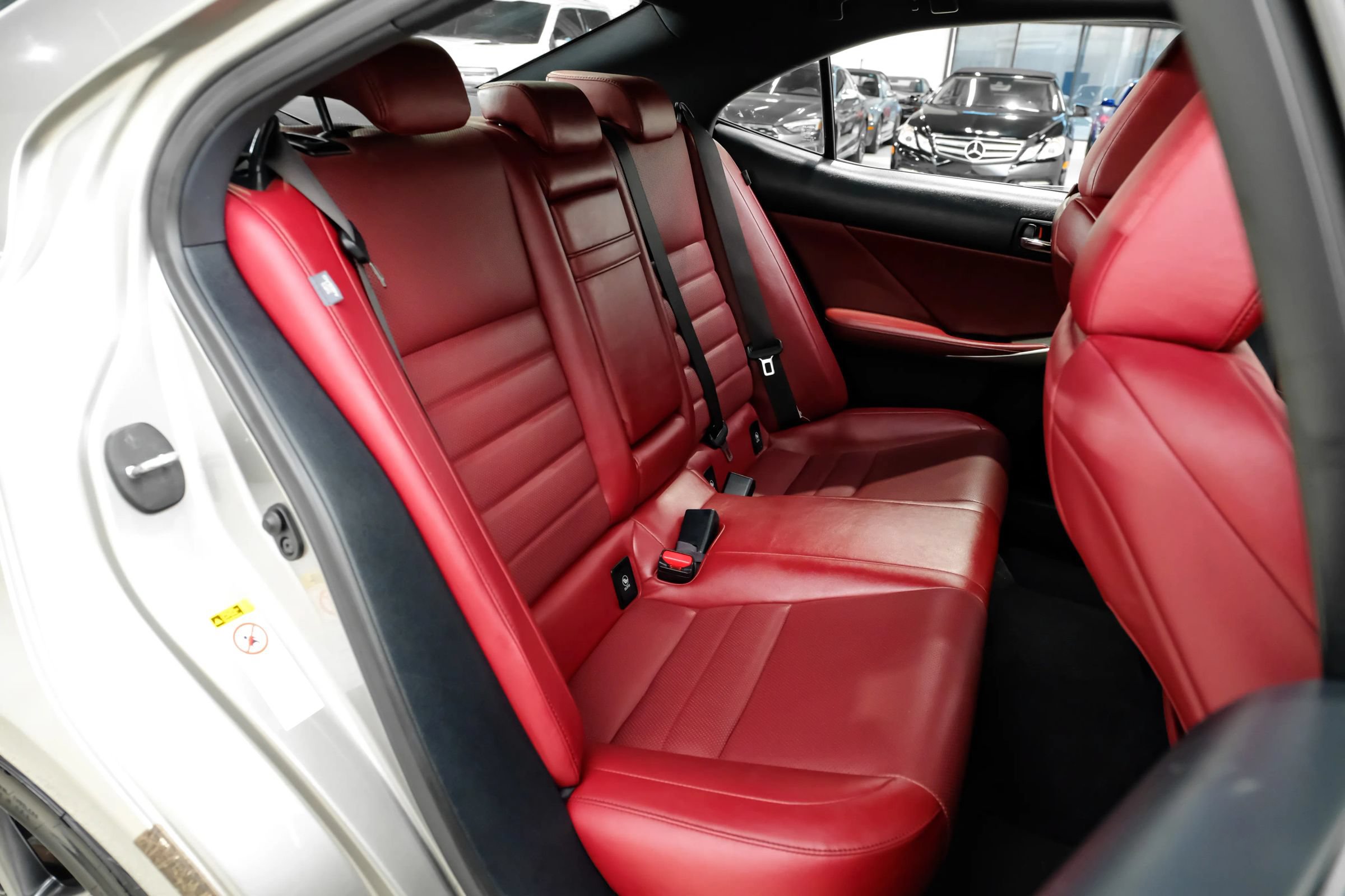 Used 2015 Lexus IS 350 w/ F-Sport Package RWD image 35
