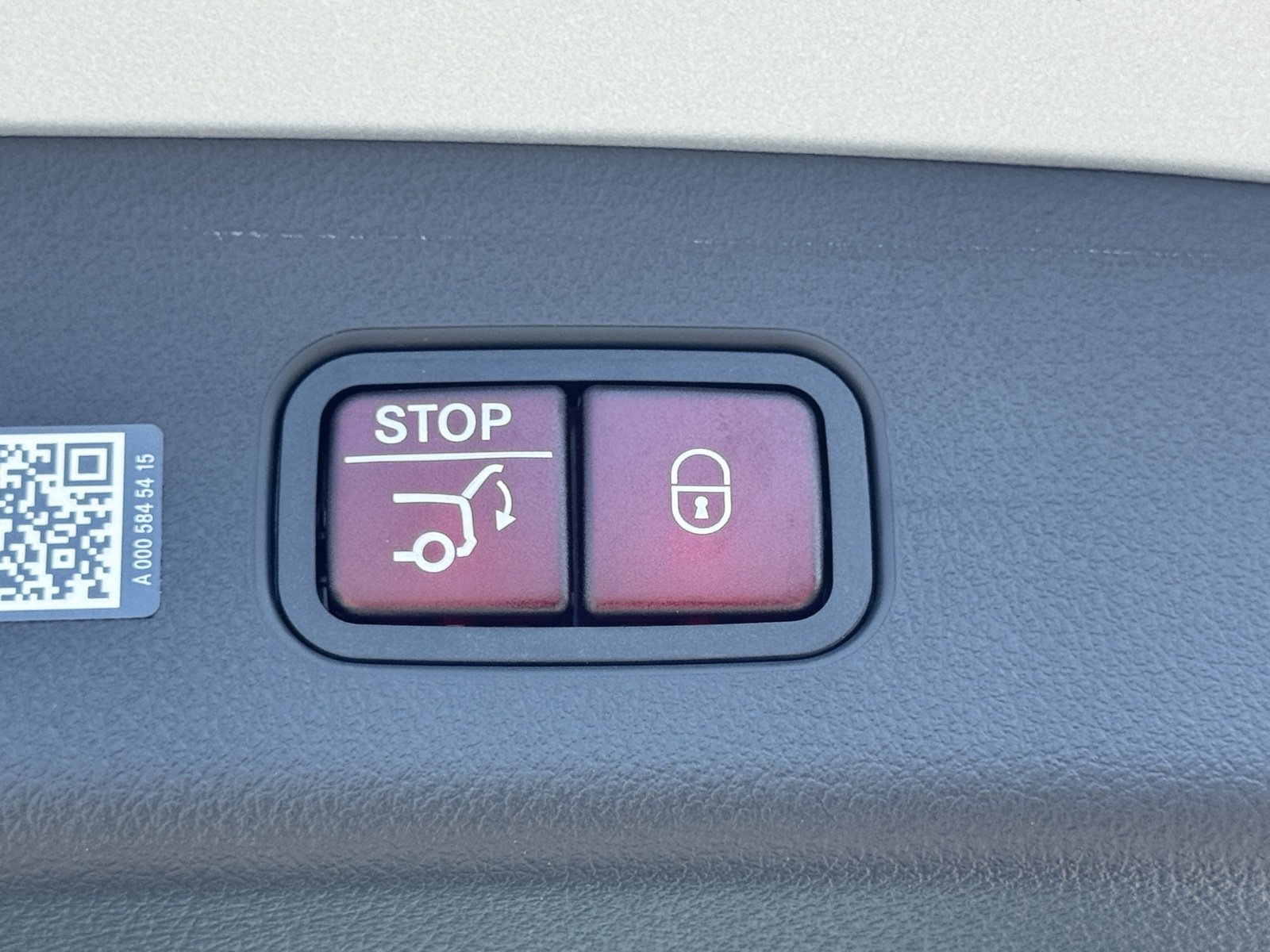 Used 2024 Mercedes-Benz GLC 43 AMG 4MATIC image 17