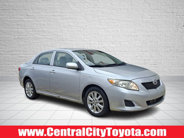 Used 2010 Toyota Corolla LE FWD image 1