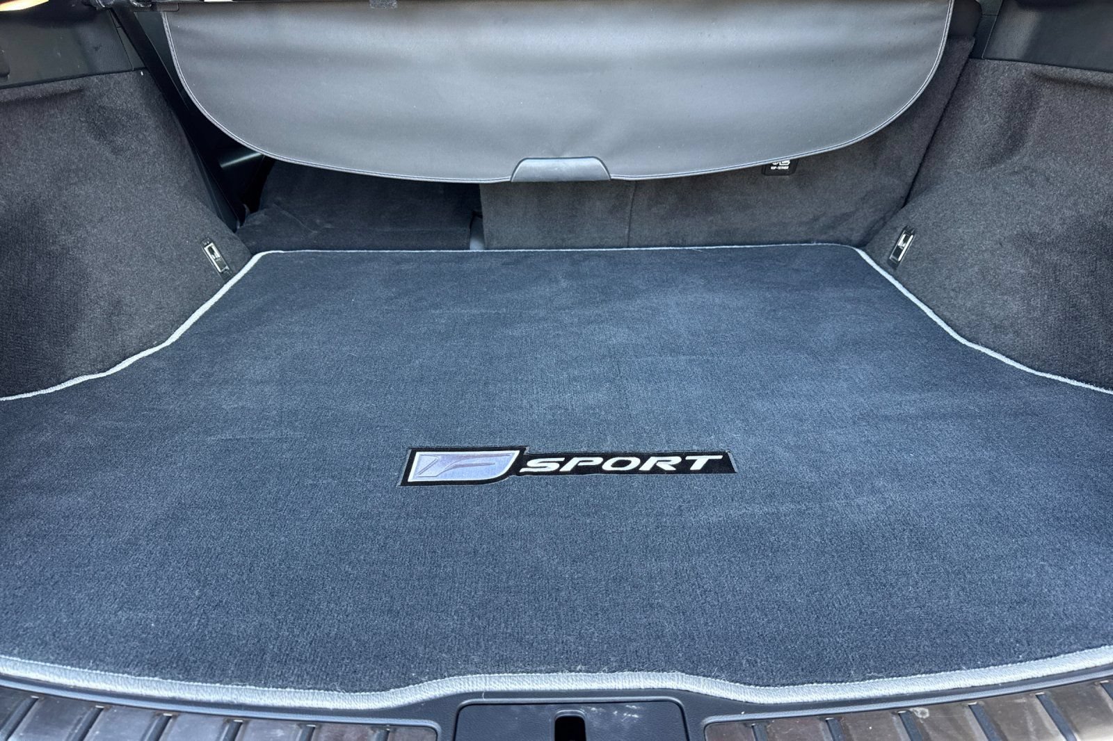 Certified 2023 Lexus RX 500h F Sport w/ Accessory Package (Z1) AWD/4WD image 18