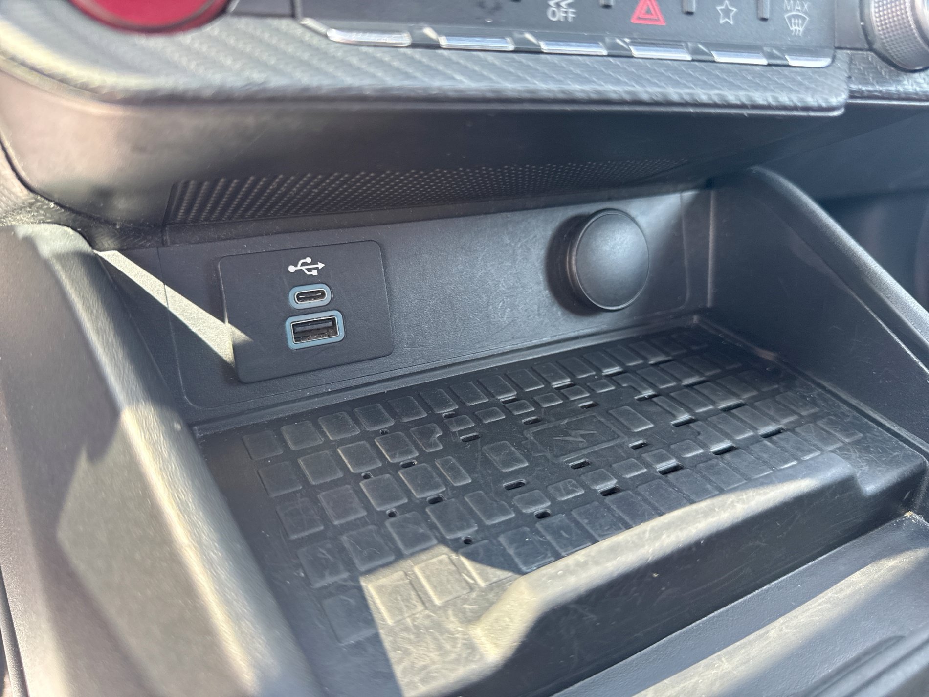 Used 2024 Ford Mustang Premium RWD image 21