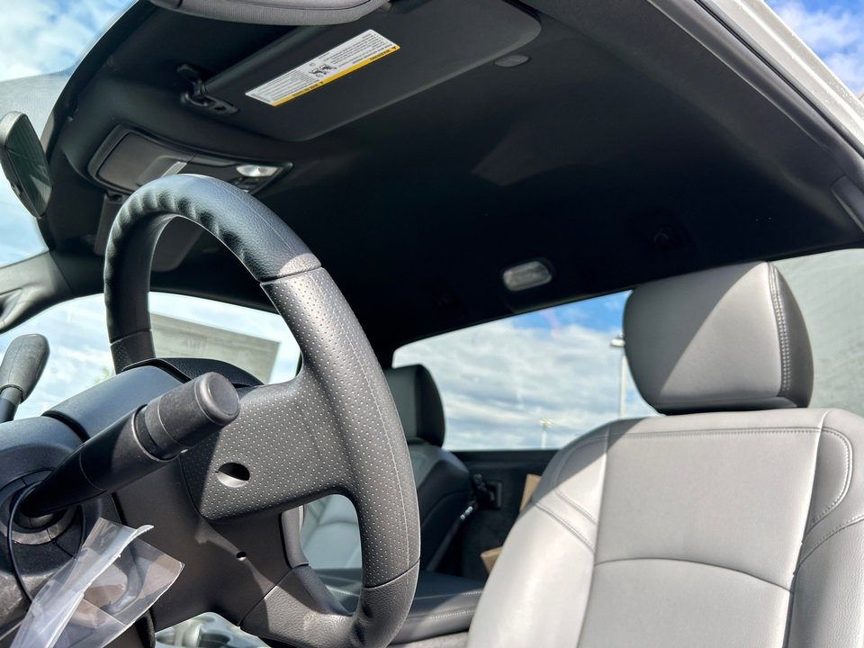 New 2024 RAM 3500 Tradesman image 26