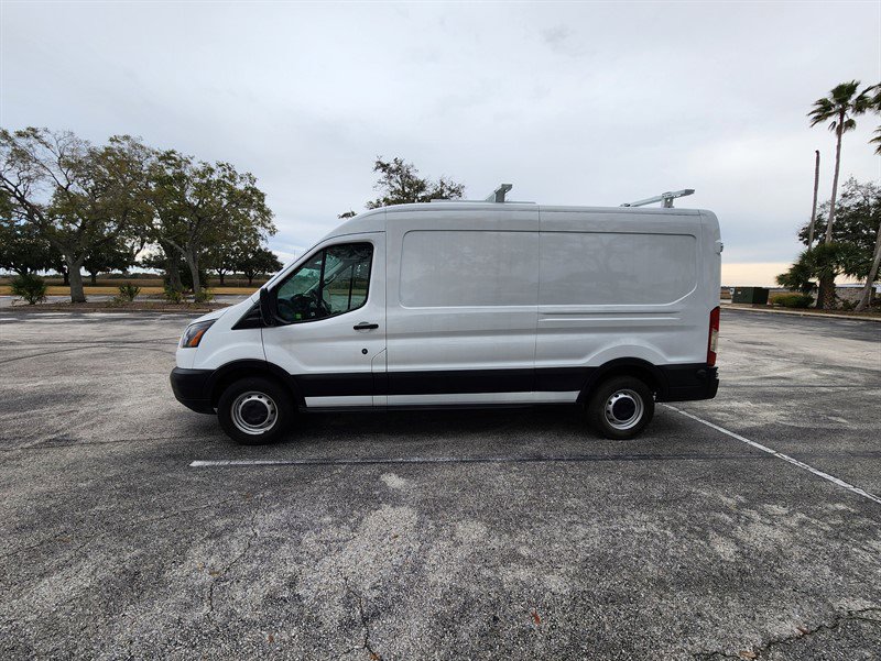 Used 2019 Ford Transit 250 148 Medium Roof image 17