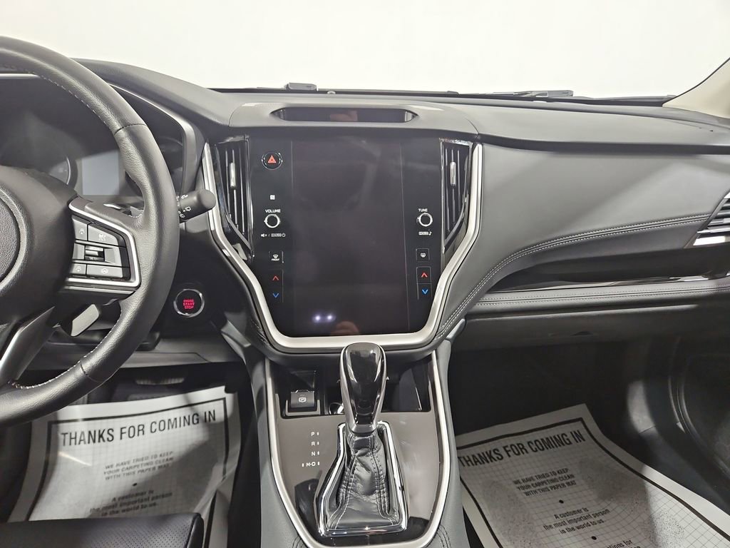 Certified 2025 Subaru Outback Limited AWD/4WD image 18
