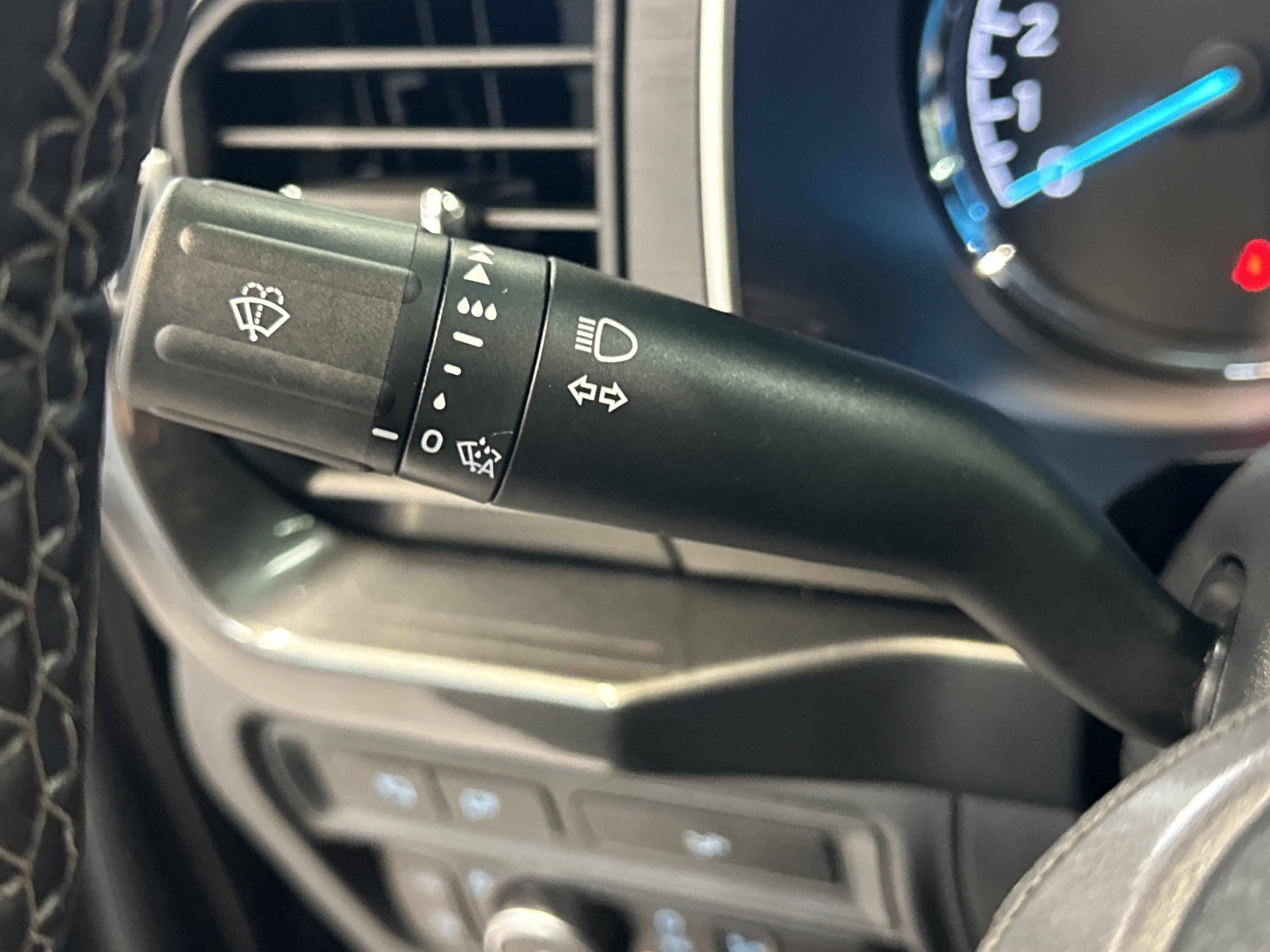 Used 2023 Ford F150 XLT w/ Equipment Group 302A High image 37