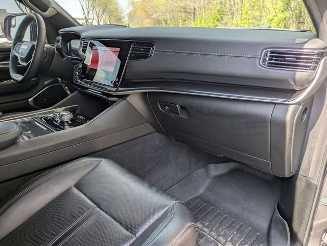 Used 2024 Jeep Wagoneer 4WD w/ Convenience Group I image 29