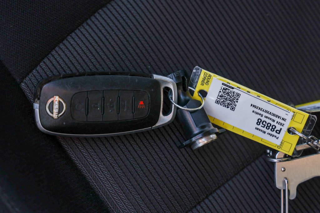 Used 2024 Nissan Sentra SV w/ All-Weather Package FWD image 31