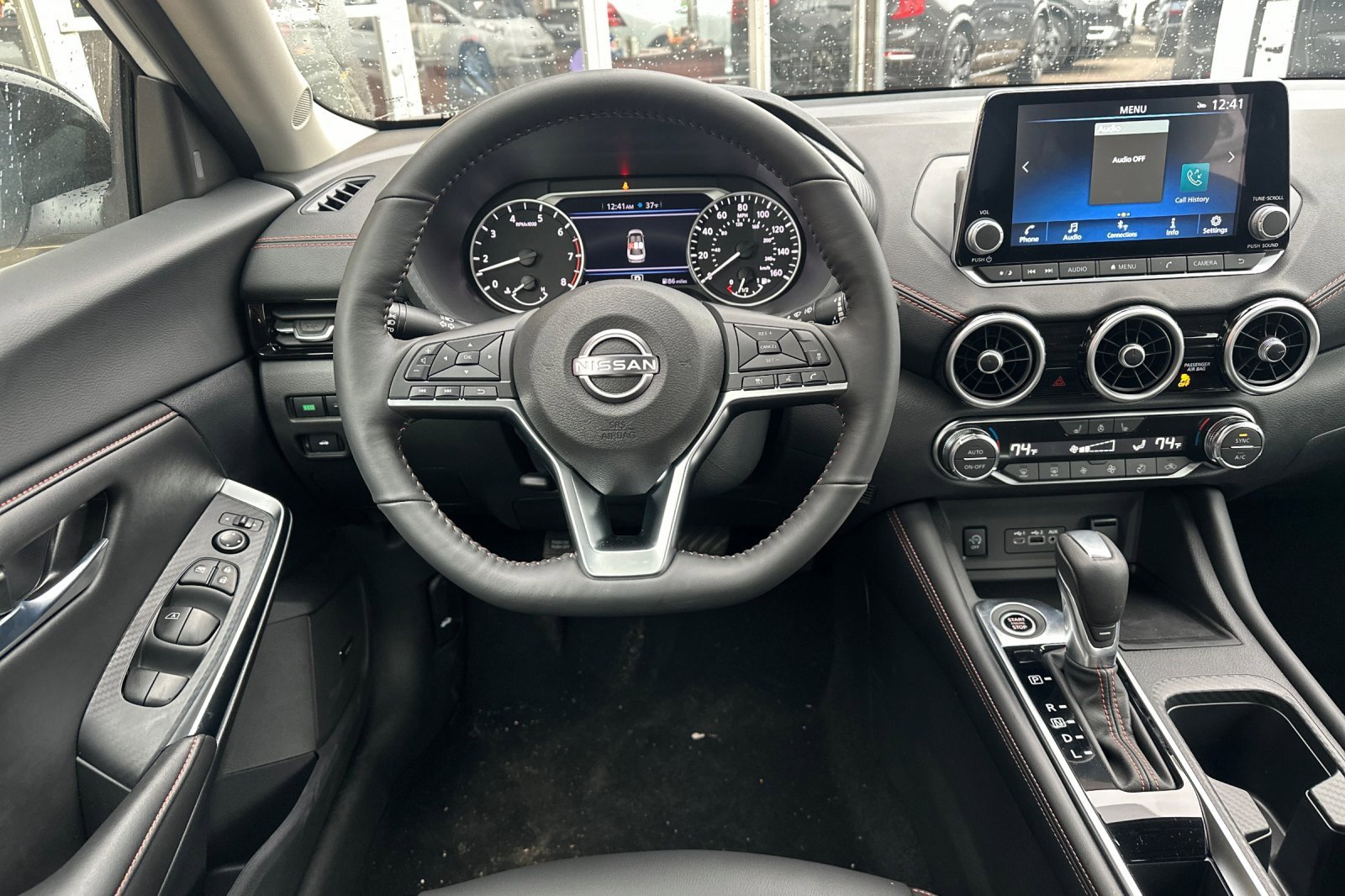 Used 2025 Nissan Sentra SR w/ SR Premium Package image 12