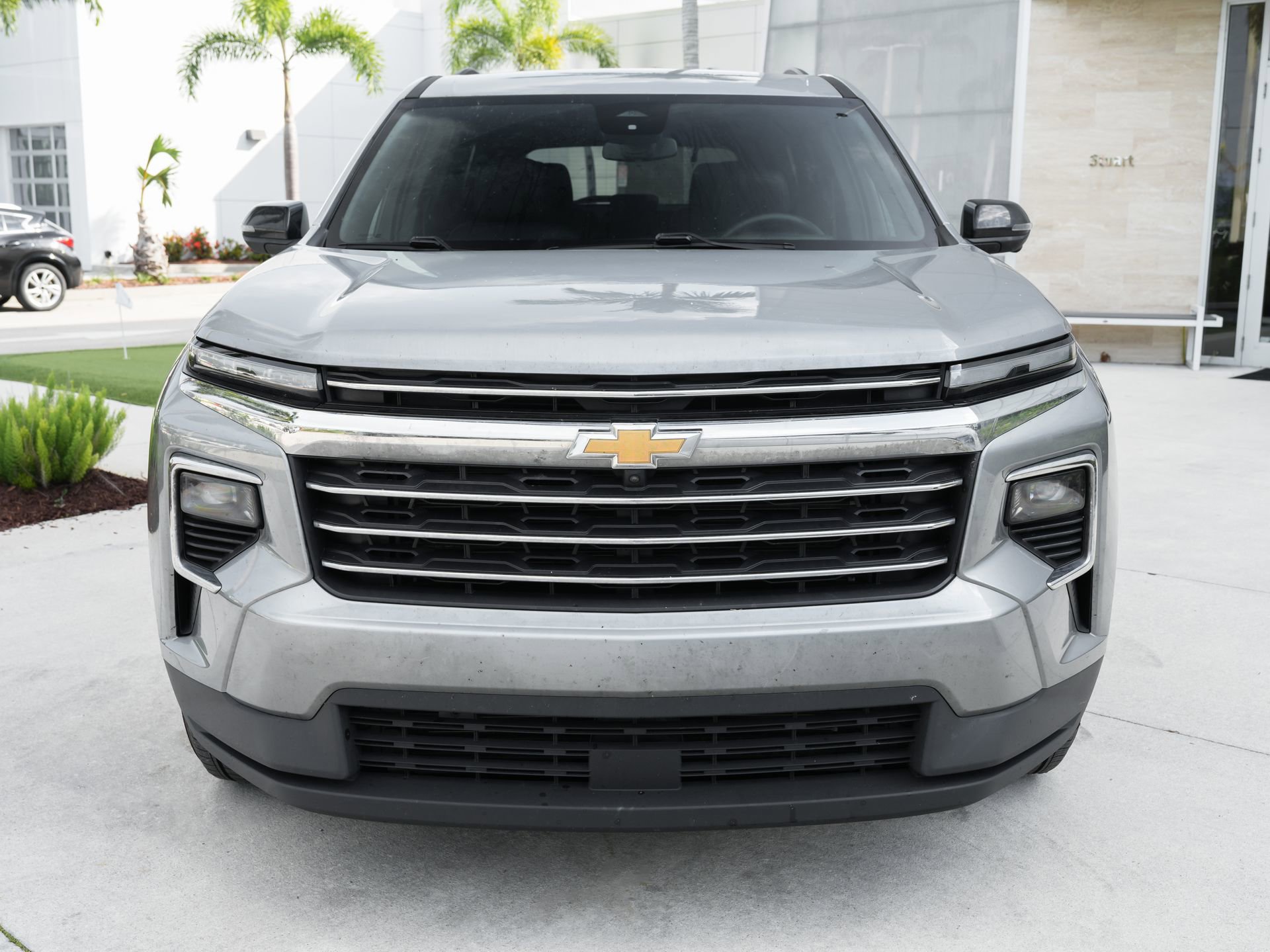 Used 2024 Chevrolet Traverse LT FWD image 5