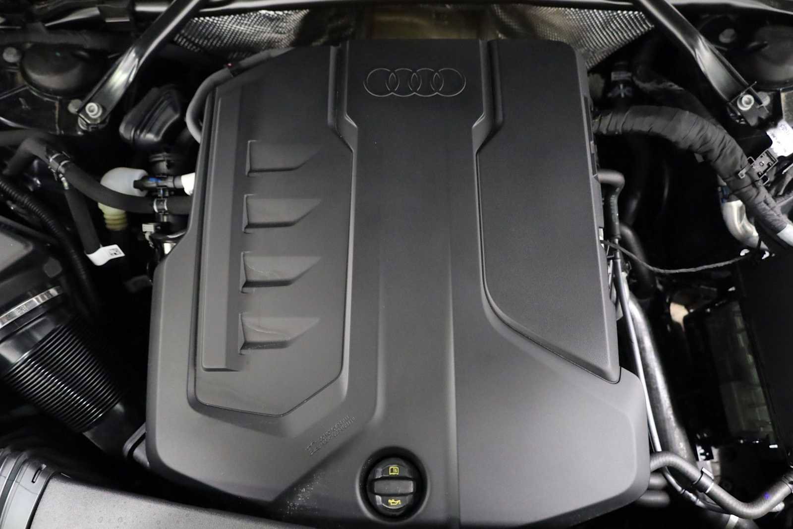 Certified 2025 Audi Q5 Premium Plus w/ Premium Plus AWD/4WD image 40