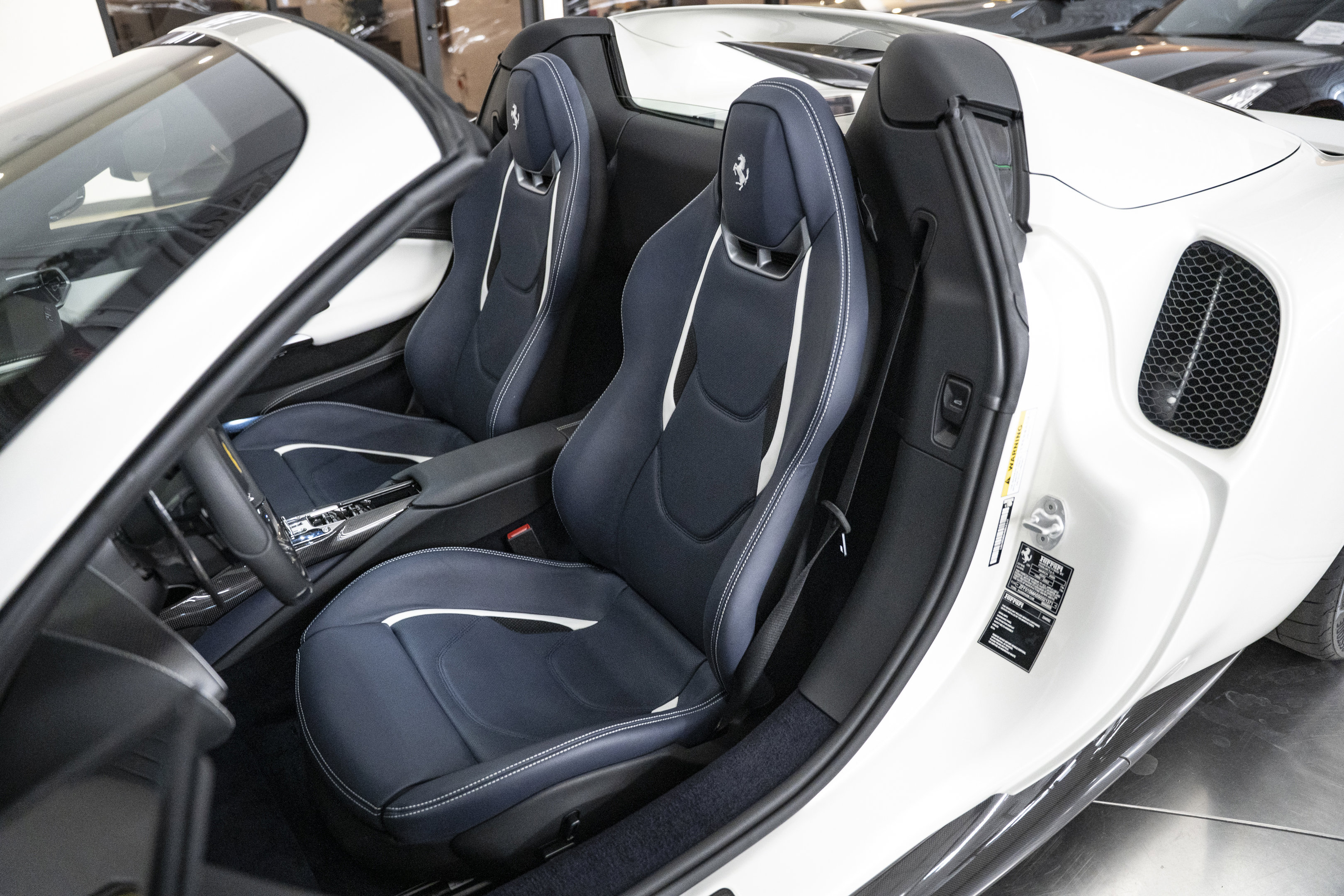 Used 2025 Ferrari 296 GTS image 35